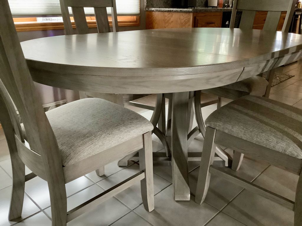 Wood: Oak, Stain: Chalk