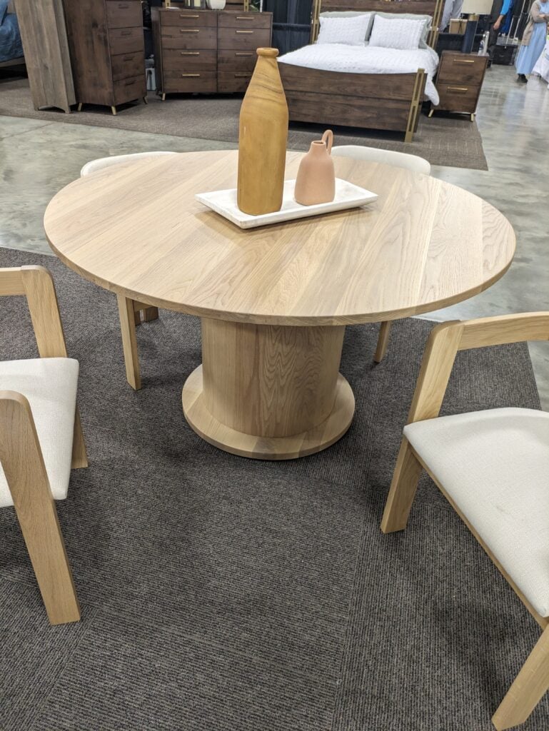 Kevin Table