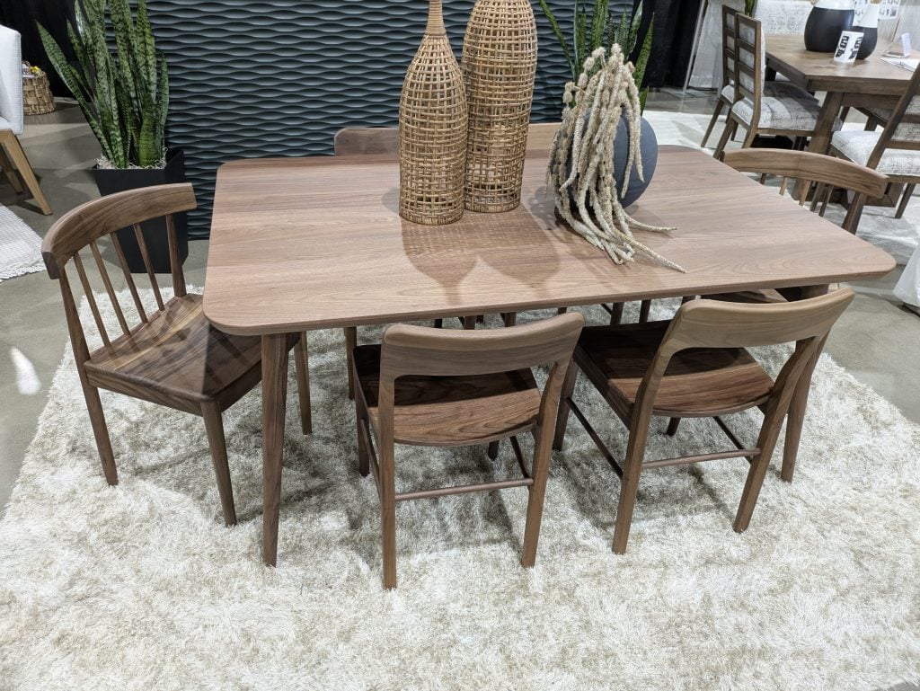 Walnut Table in Natural Effect
