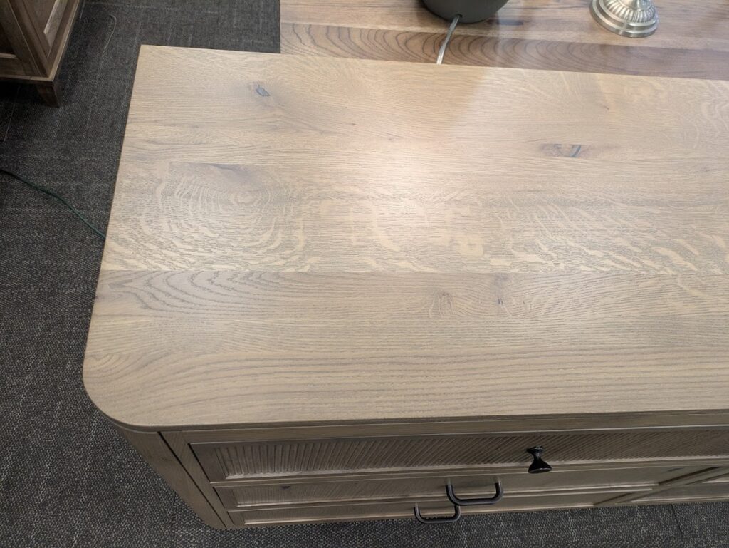 Shown in Rustic Quarter Sawn White Oak