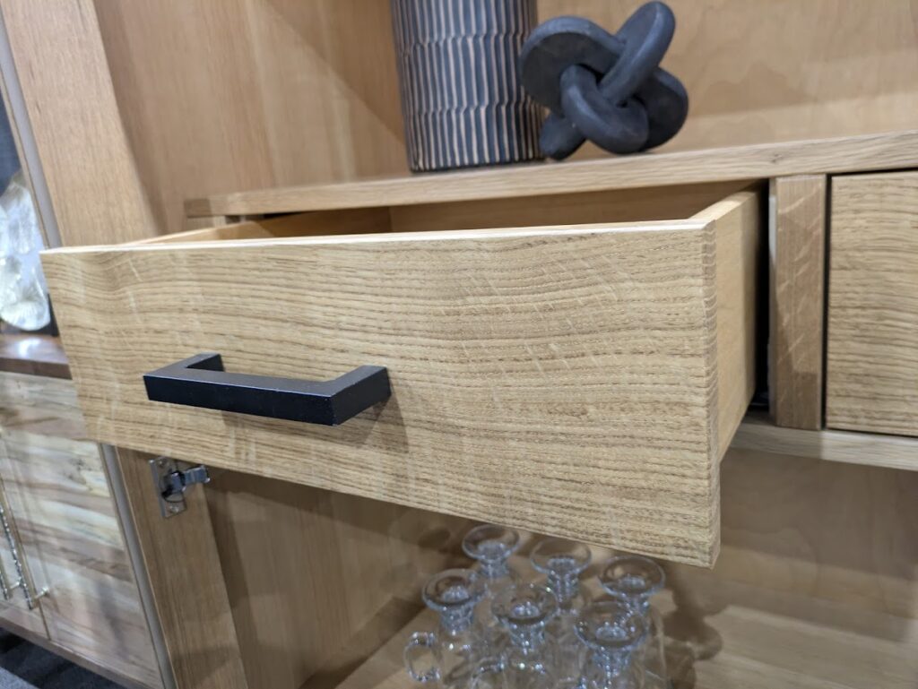 Shown in QSWO Bel Air and Ebony Stains